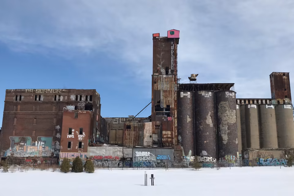 Canada Malting plant could collapse at any moment, engineering report says